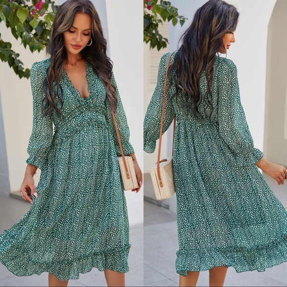 🆕Boho Floral Print Wavy Detailed Dress Forest - Picture 1 of 7